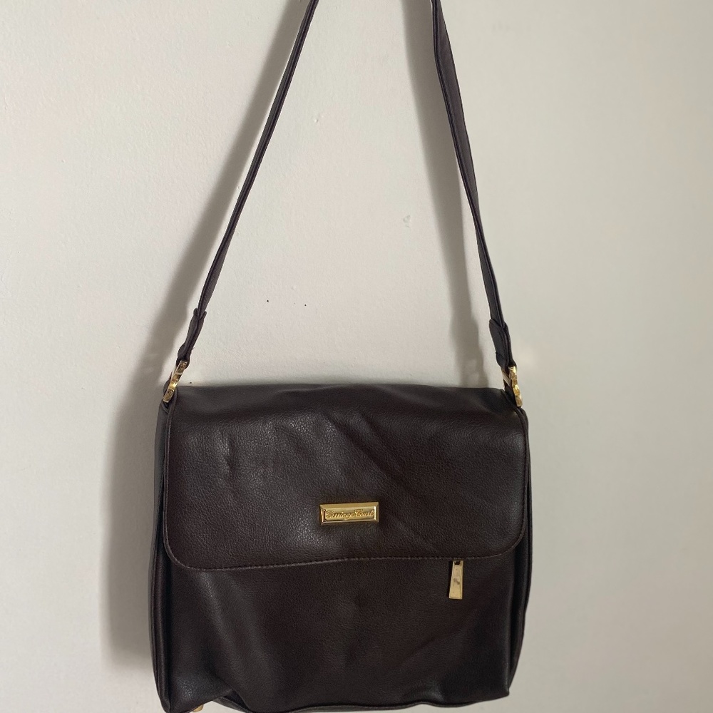 Vintage ‘Carriage Court’ bag.